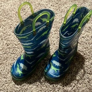 Zoogs size 7 boys dinosaur rain boots blue green